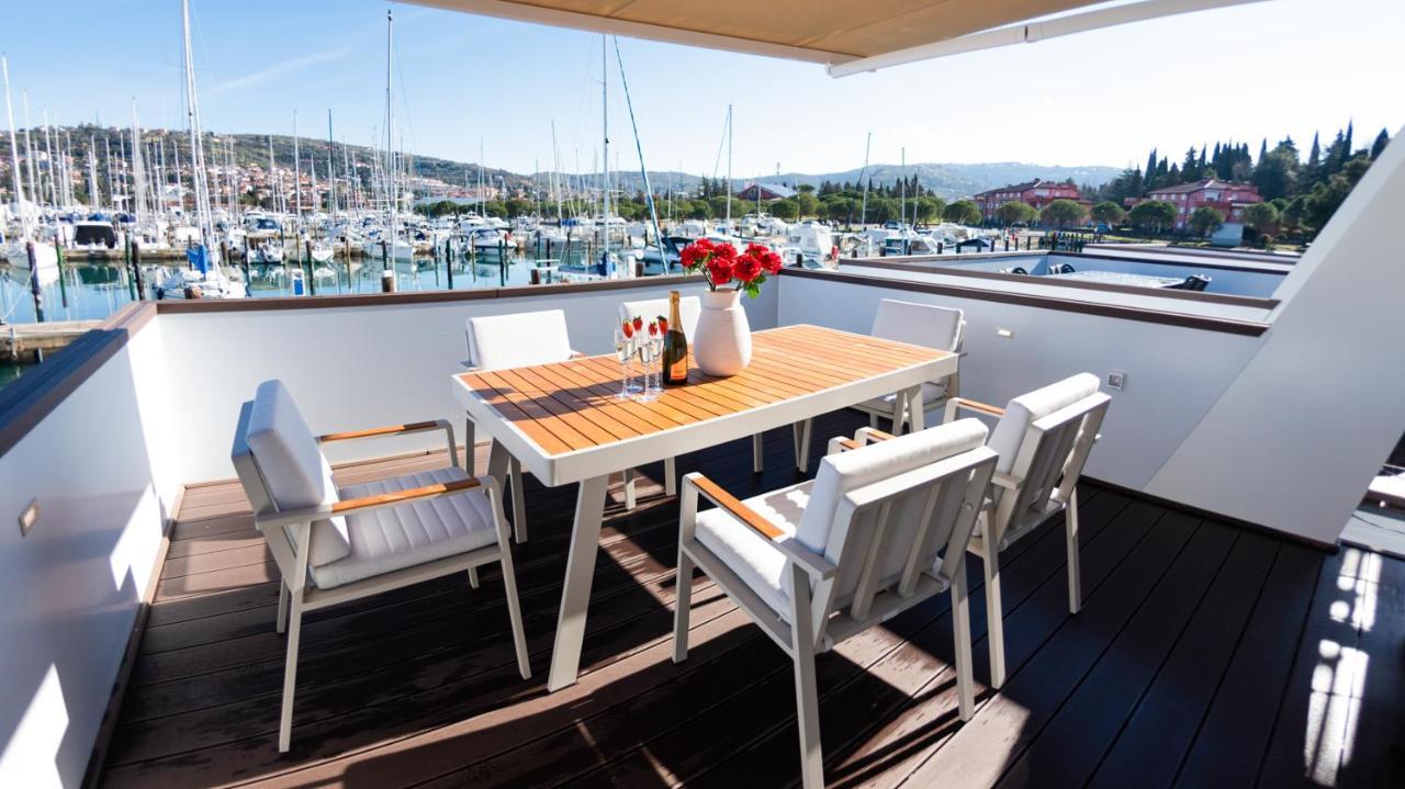 Villa Adria Portoroz Luxury Houseboat Esterno foto