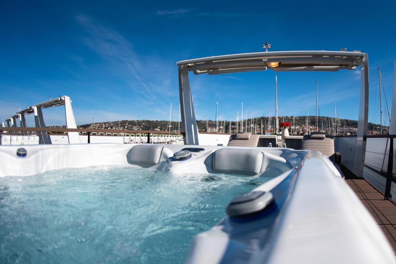 Villa Adria Portoroz Luxury Houseboat Esterno foto